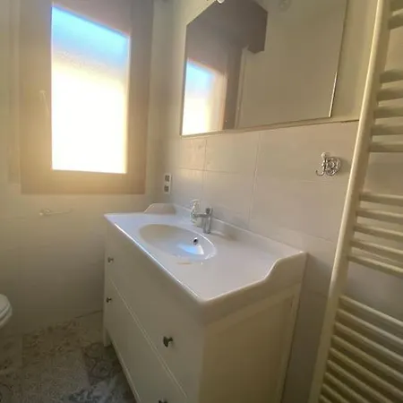 Trilocale Il Glicine Διαμέρισμα *