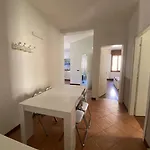 Trilocale Il Glicine *