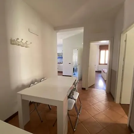 Trilocale Il Glicine *